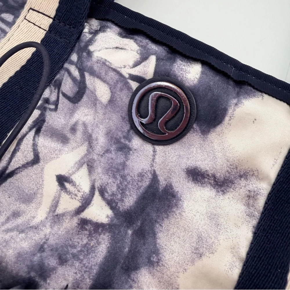 Lululemon Flow and Go Tote Bag Ink Blot